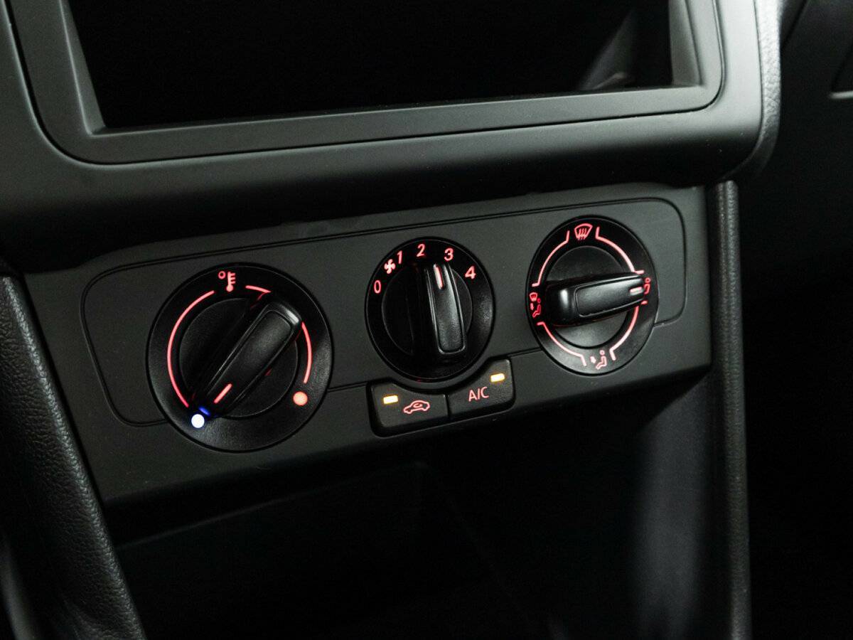 Фольксваген Поло б/у, 2019, Автоматическая. Фото: #15