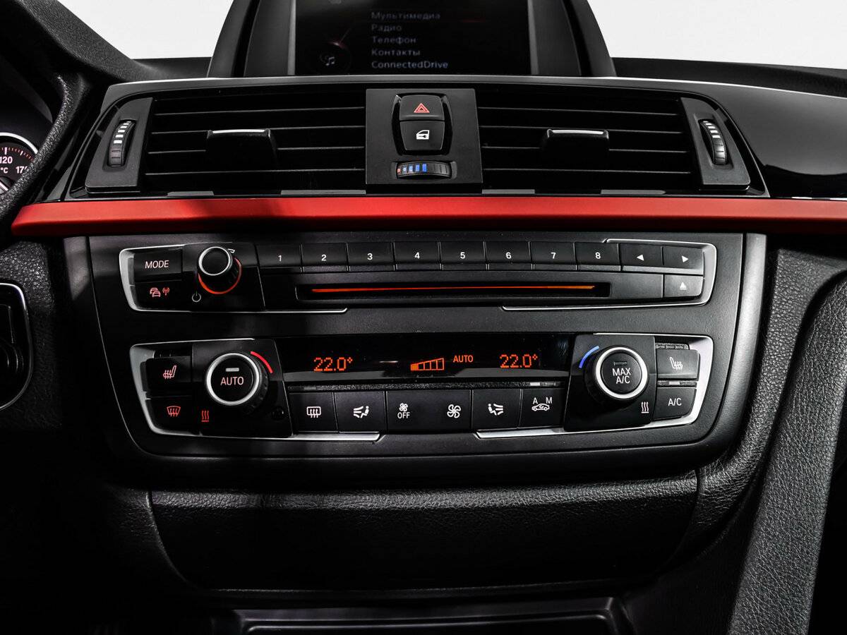 БМВ 3 серии б/у, 2015, Автоматическая. Фото: #18