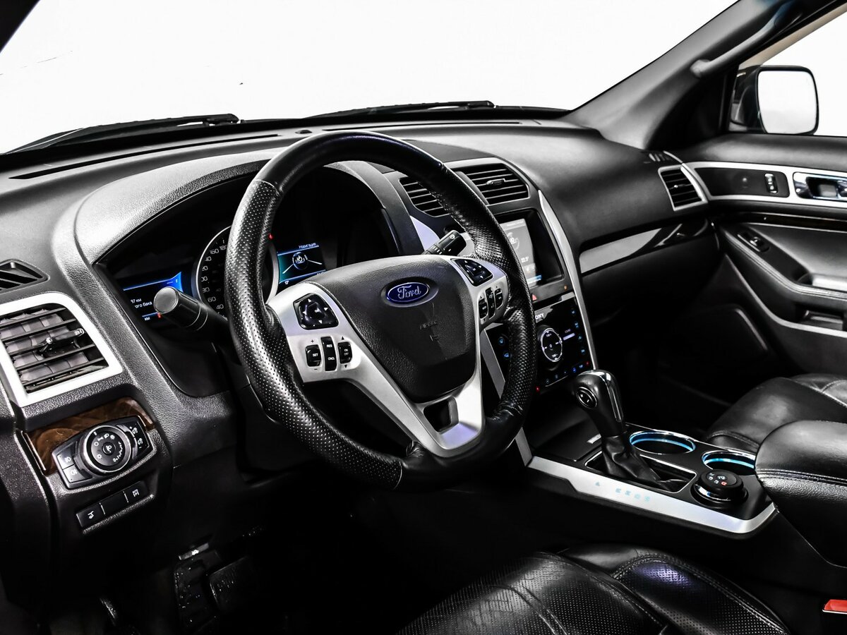 Форд Експлорер б/у, 2013, Автоматическая. Фото: #10