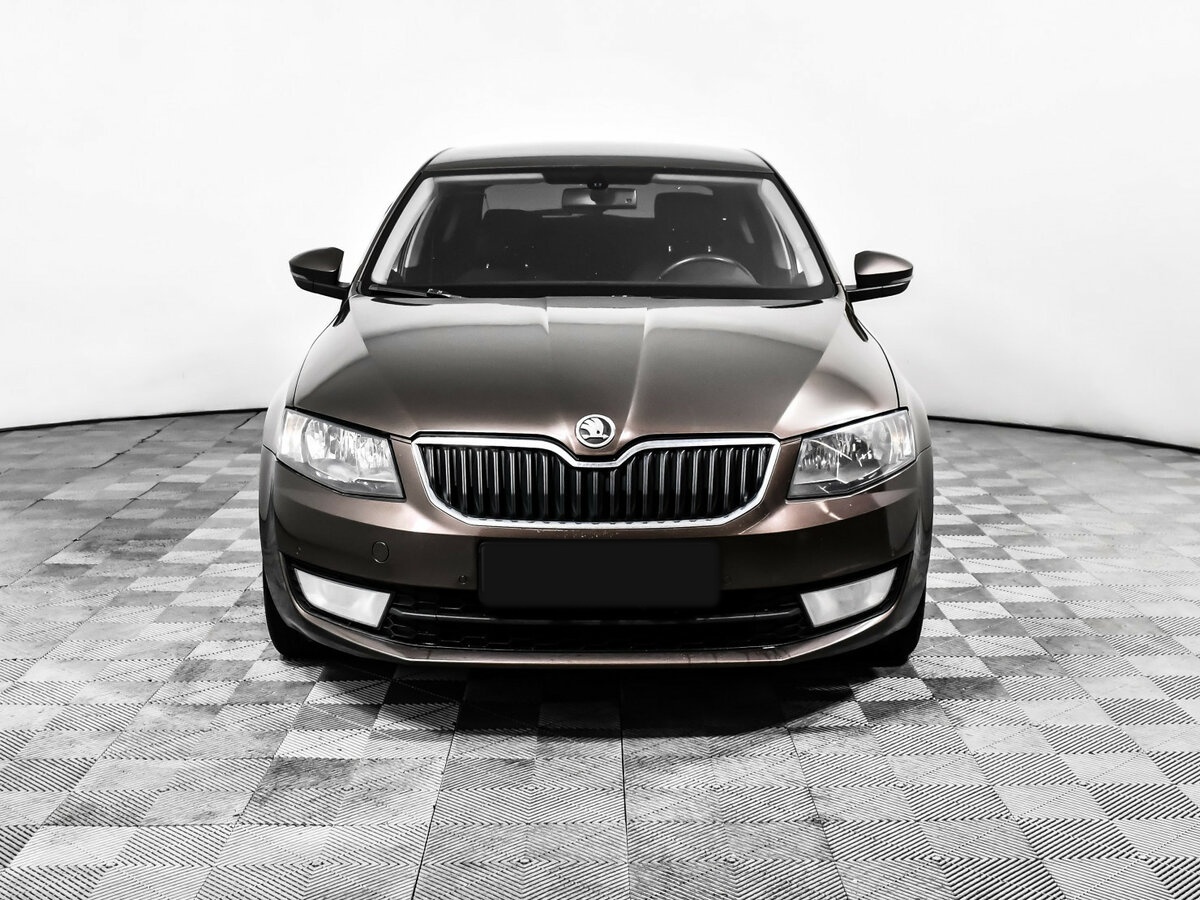 Шкода Октавия б/у, 2014, Роботизированная. Фото: #1