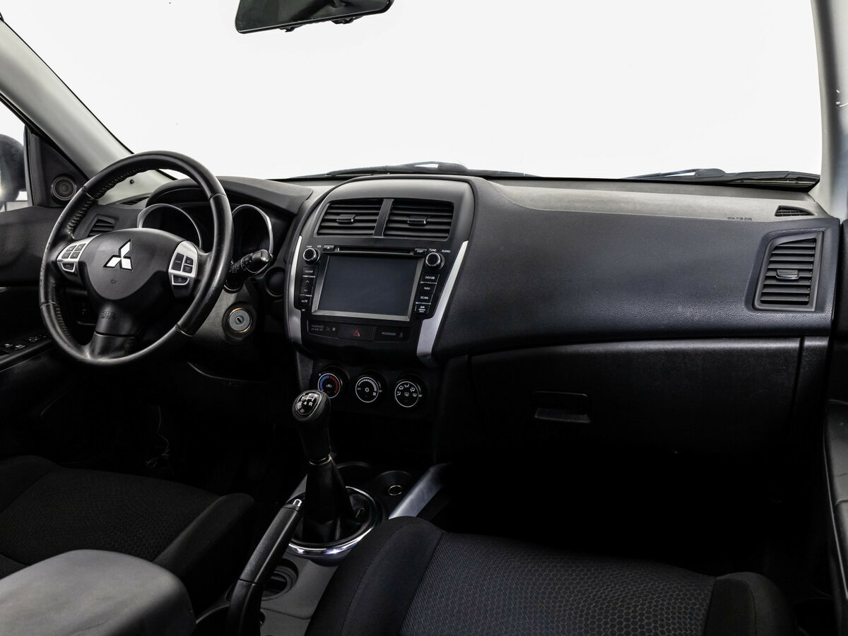 Митсубиши АС-Икс б/у, 2013, Механическая. Фото: #6
