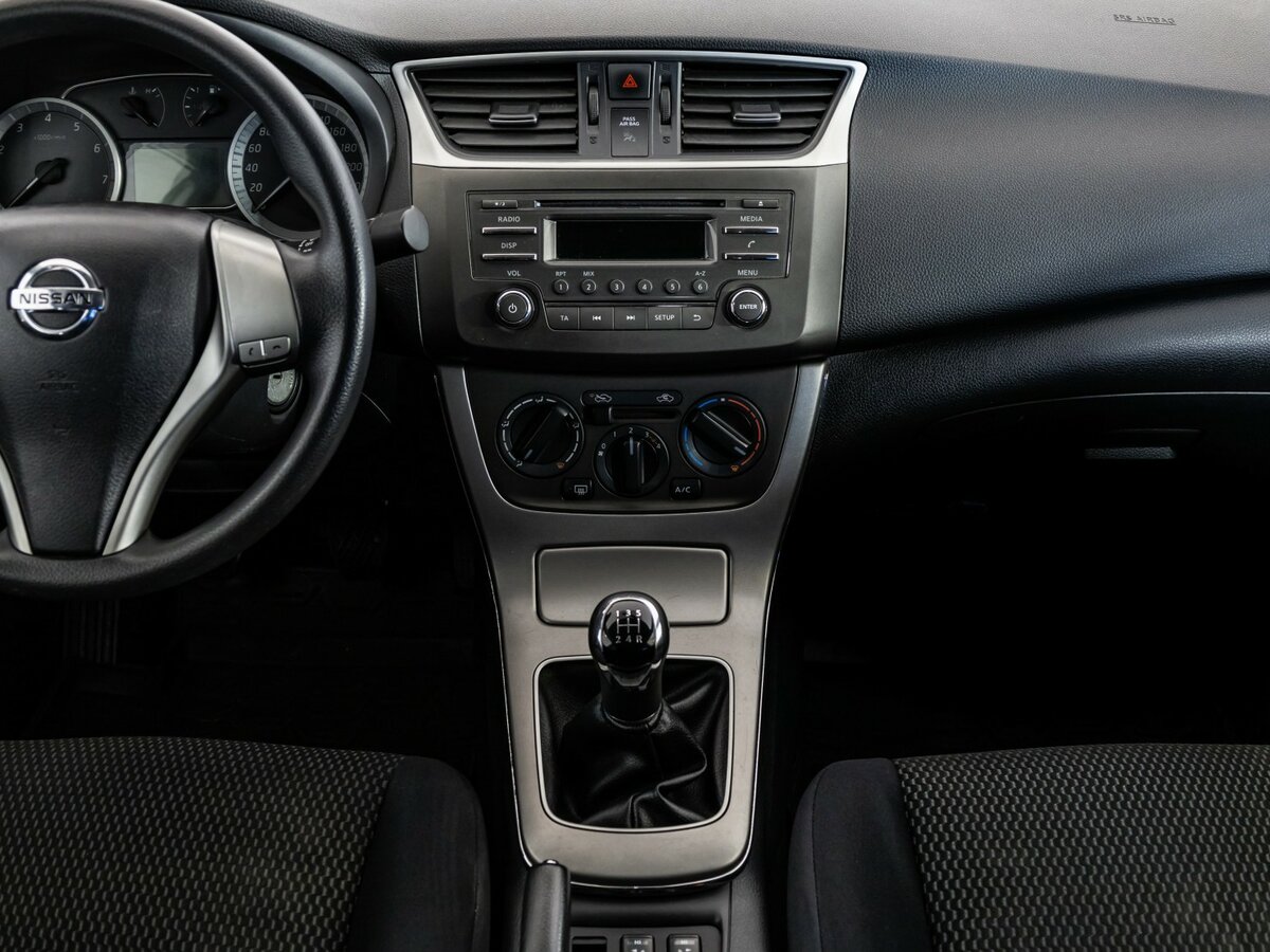 Ниссан Сентра б/у, 2015, Механическая. Фото: #9