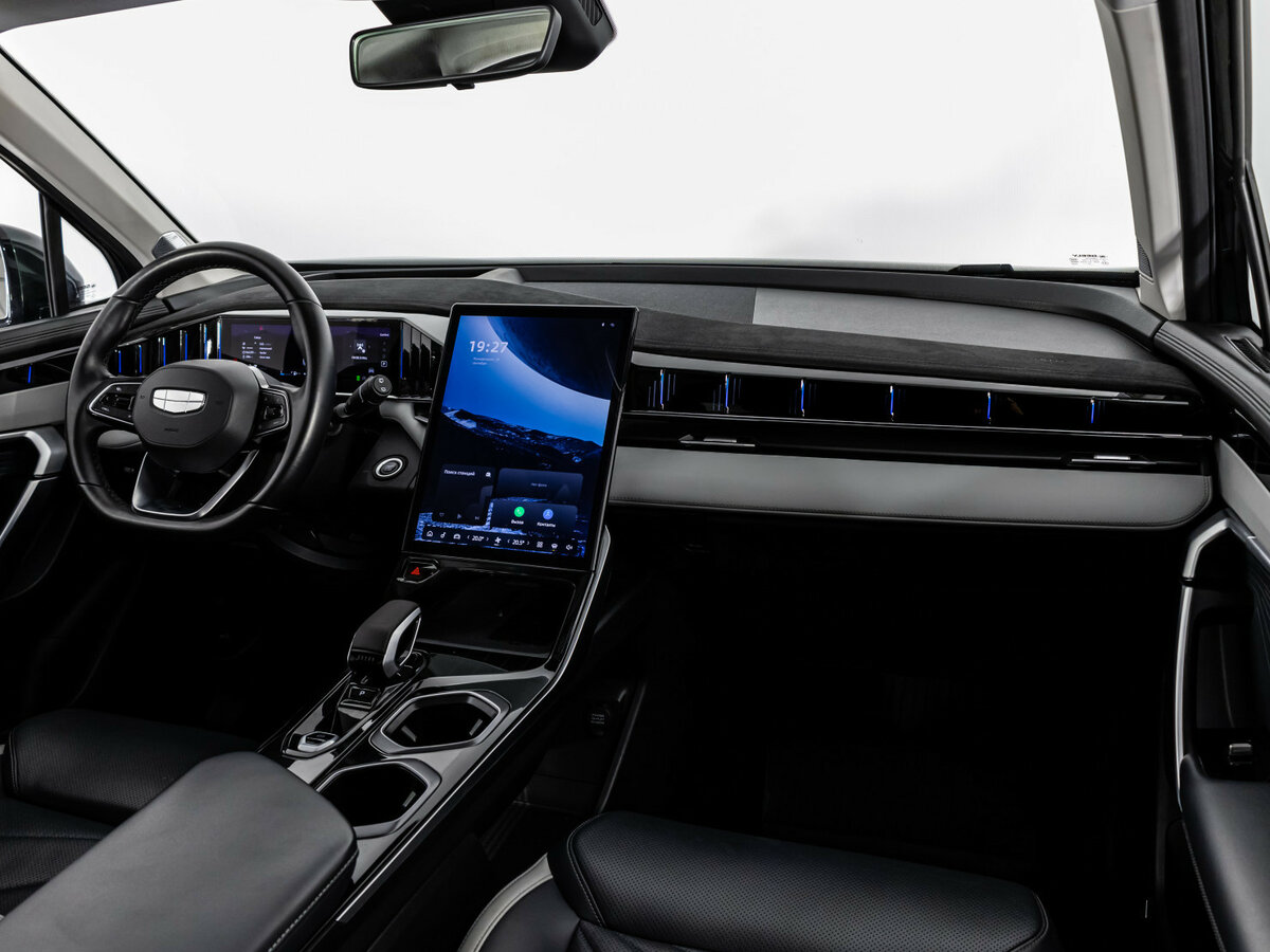 Джили Атлас б/у, 2023, Роботизированная. Фото: #7