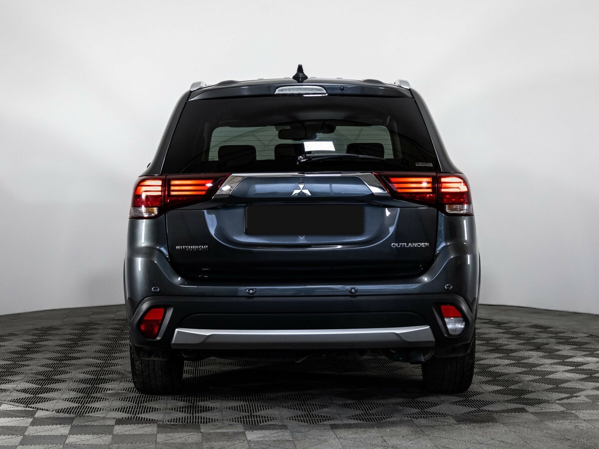Митсубиши Оутлэндер б/у, 2018, Автоматическая. Фото: #4