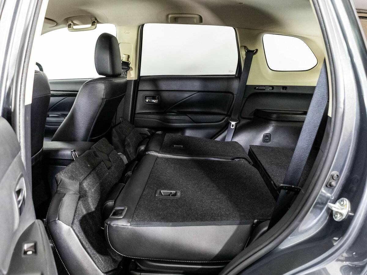 Митсубиши Оутлэндер б/у, 2018, Автоматическая. Фото: #19