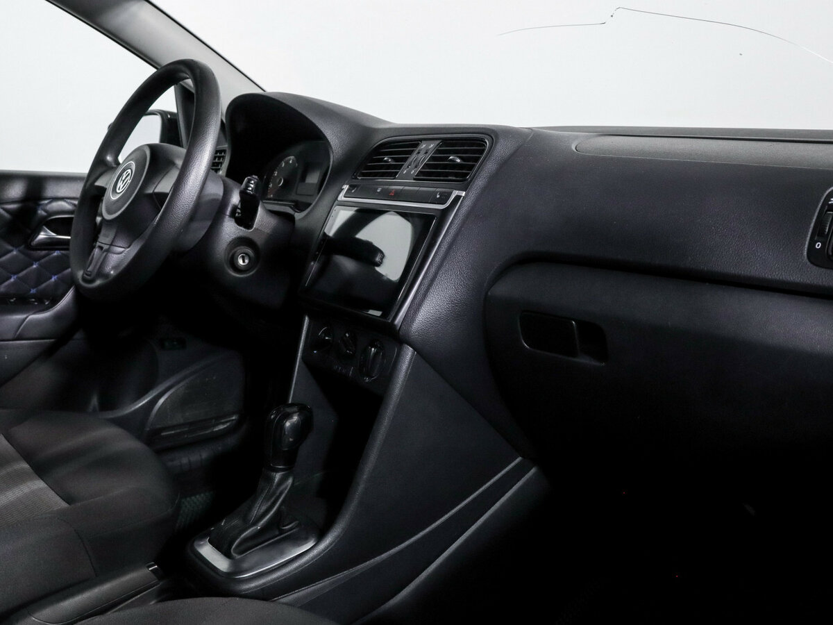 Фольксваген Поло б/у, 2014, Автоматическая. Фото: #6