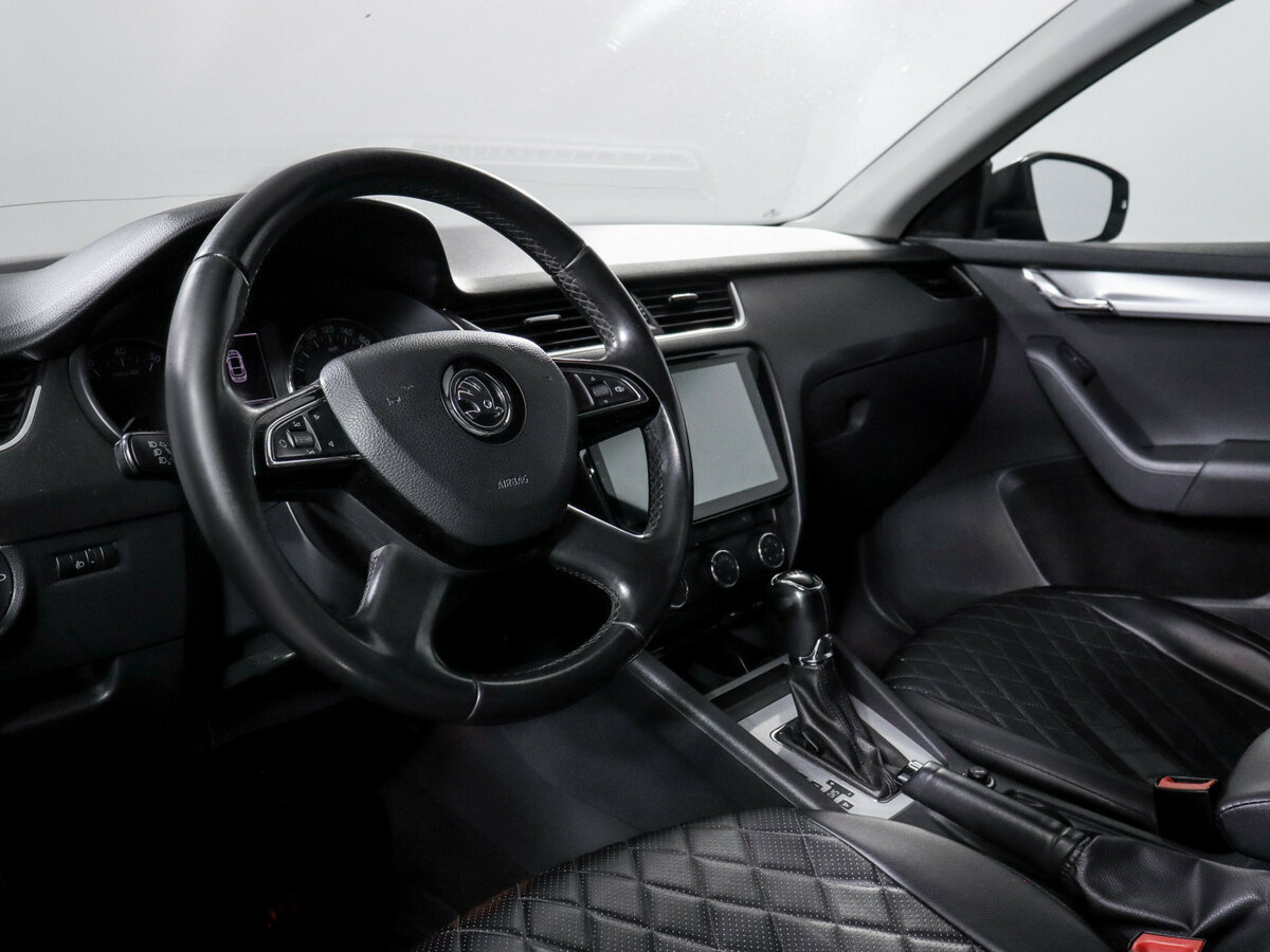 Шкода Октавия б/у, 2013, Роботизированная. Фото: #10