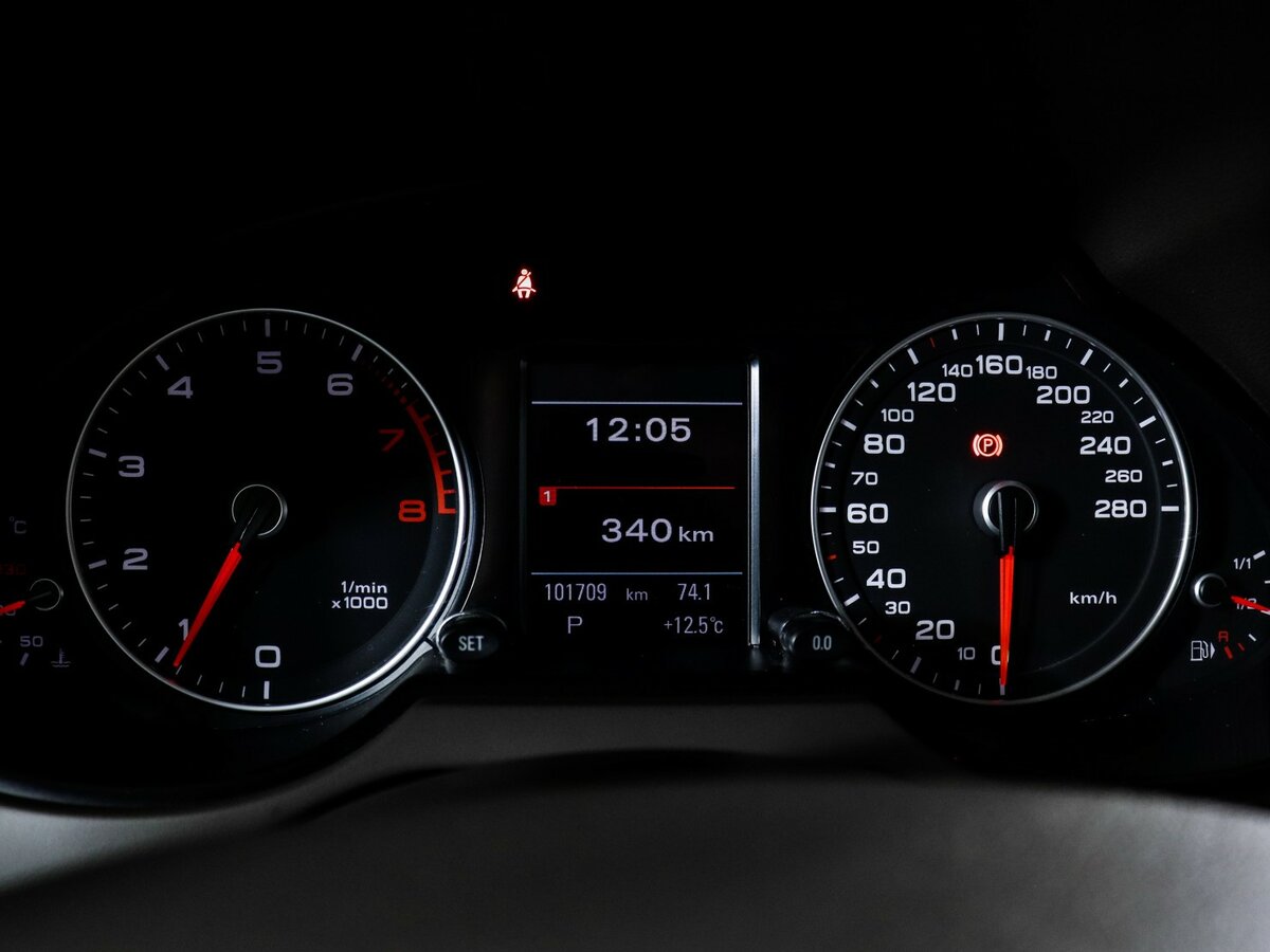 Ауди К5 б/у, 2013, Автоматическая. Фото: #8