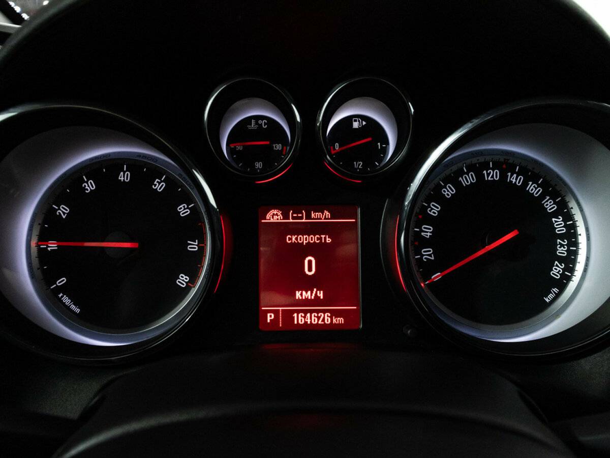 Опель Астра б/у, 2014, Автоматическая. Фото: #11