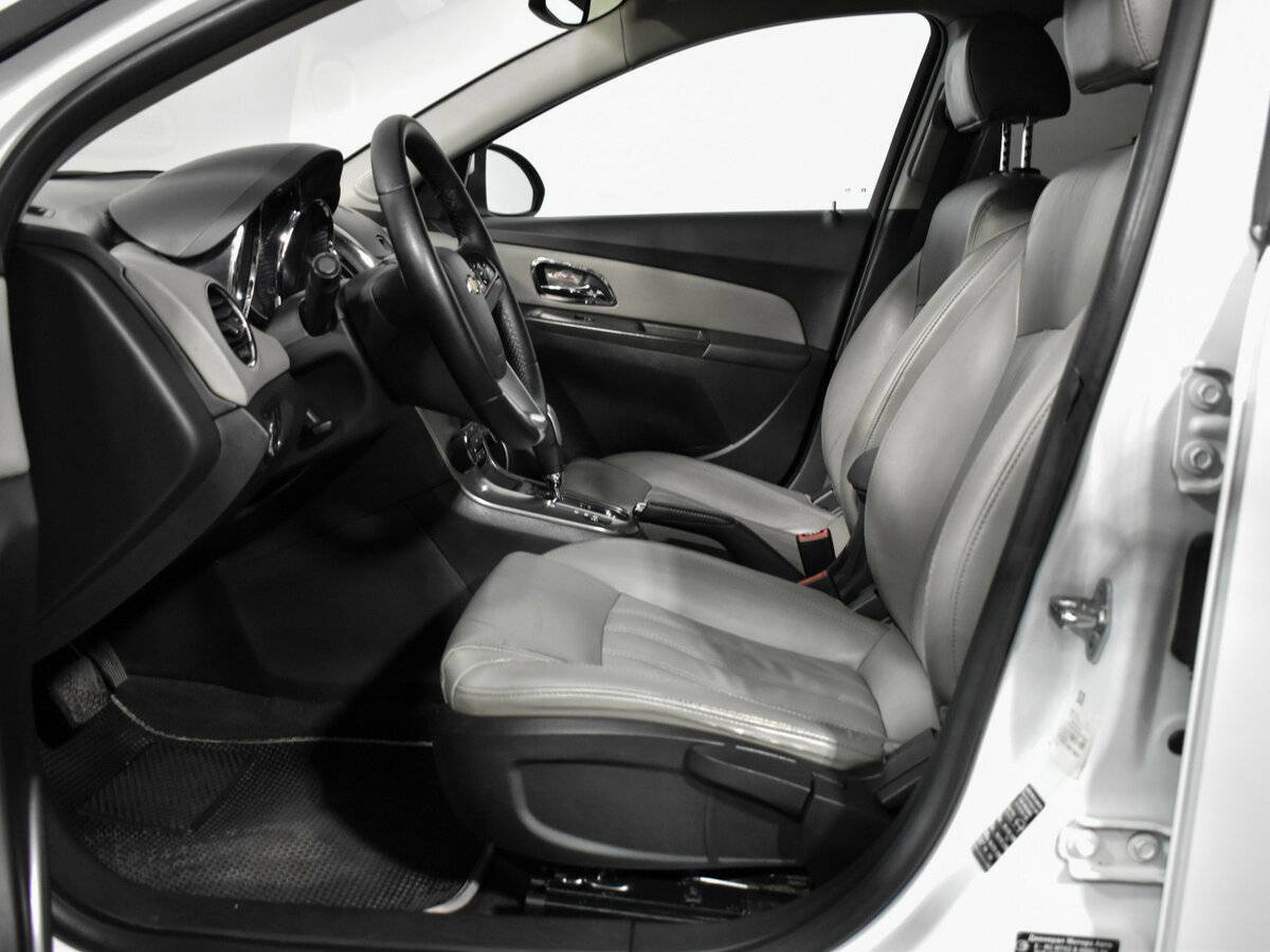 Шевроле Круз б/у, 2013, Автоматическая. Фото: #7