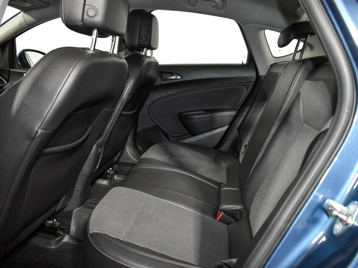 Опель Астра б/у, 2013, Автоматическая. Фото: #8