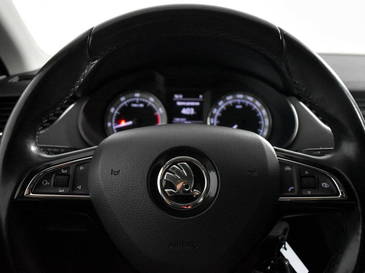 Шкода Октавия б/у, 2017, Роботизированная. Фото: #16