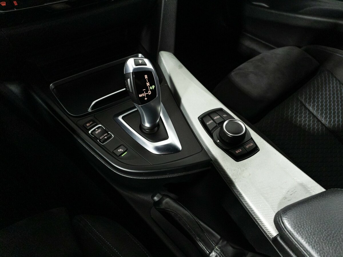 БМВ 3 серии б/у, 2016, Автоматическая. Фото: #15