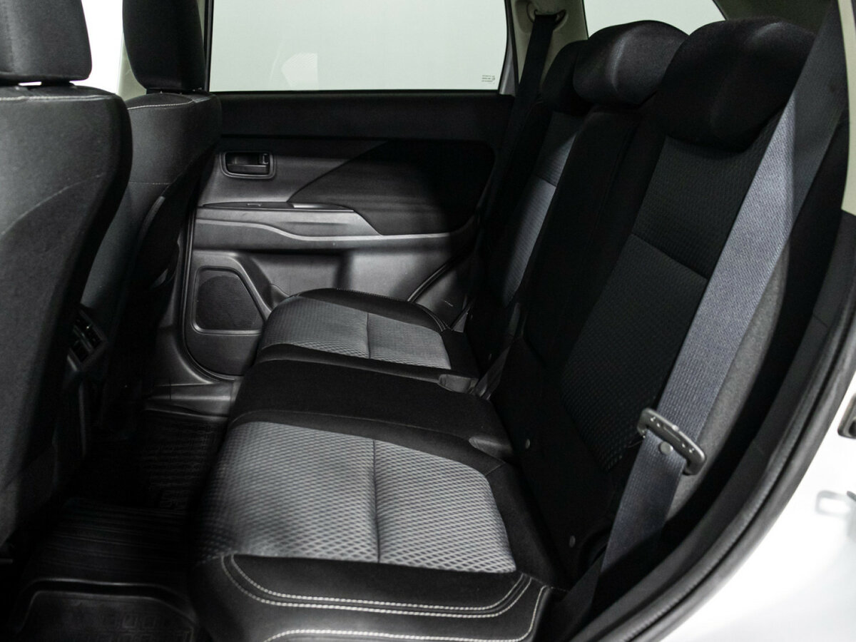 Митсубиши Оутлэндер б/у, 2019, Вариатор. Фото: #9