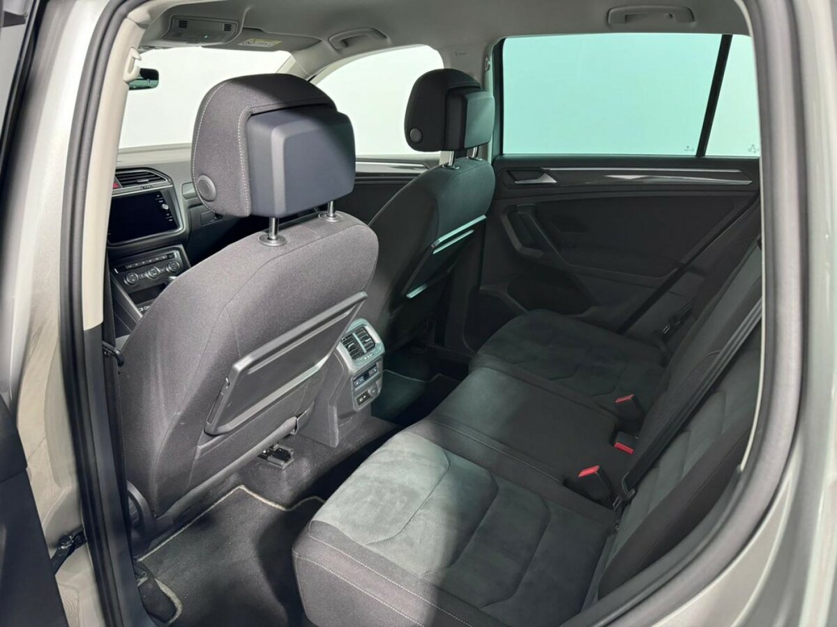 Фольксваген Тигуан б/у, 2019, Роботизированная. Фото: #8