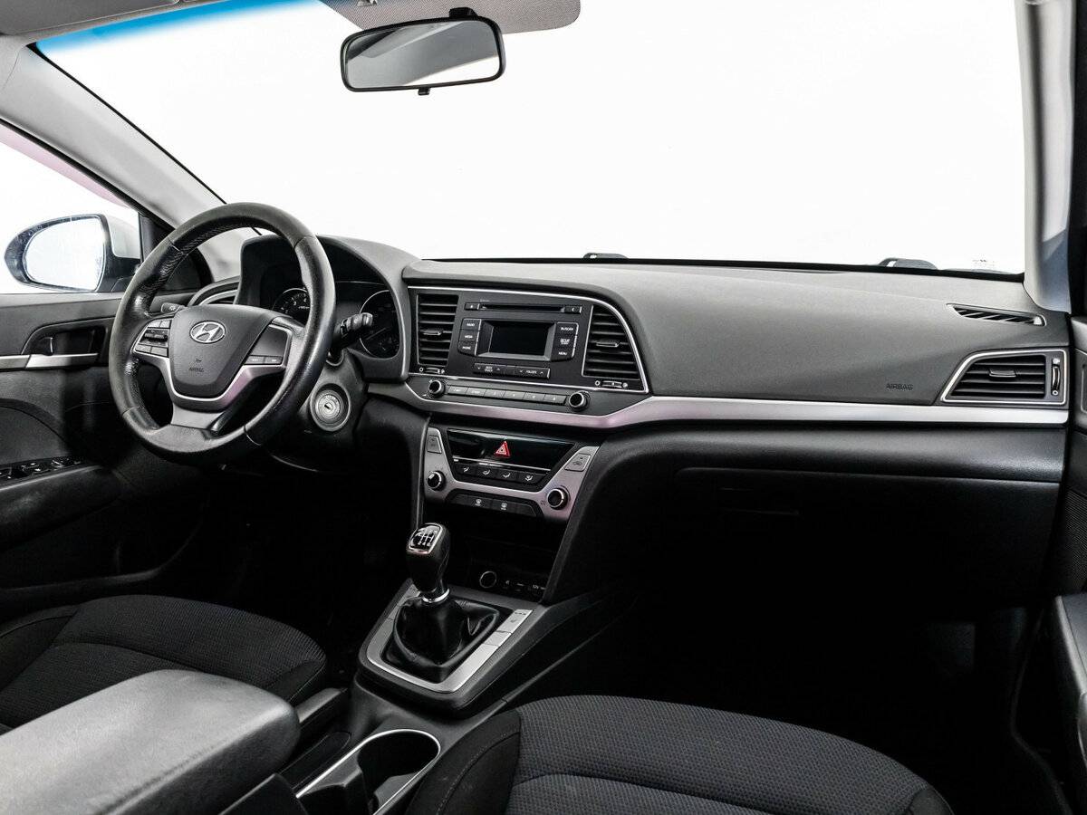 Хендай Елантра б/у, 2016, Механическая. Фото: #6