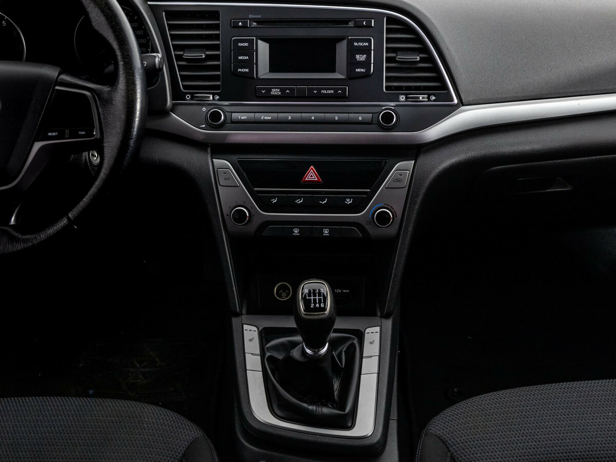 Хендай Елантра б/у, 2016, Механическая. Фото: #8