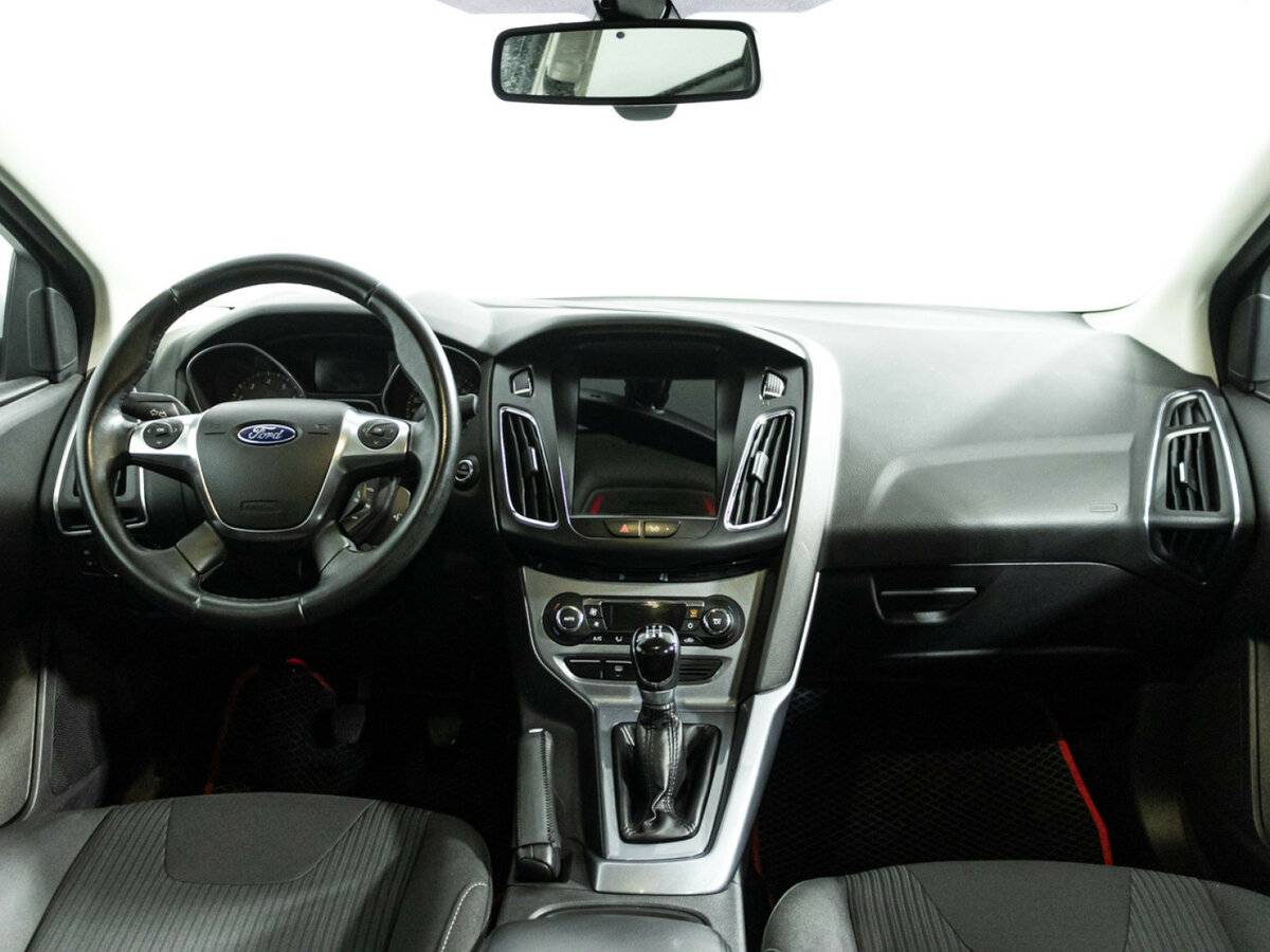 Форд Фокус б/у, 2012, Механическая. Фото: #12