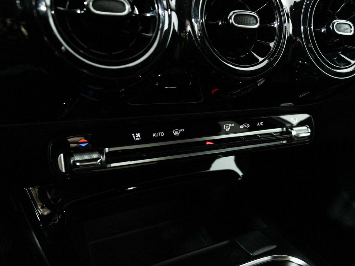 Мерседес-Бенц А-Класс б/у, 2019, Роботизированная. Фото: #14