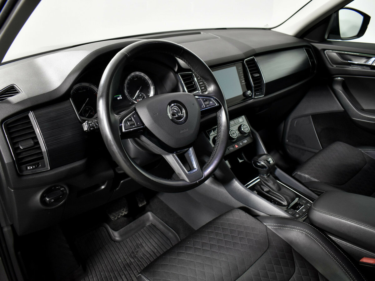 Шкода Кодиак б/у, 2018, Роботизированная. Фото: #8