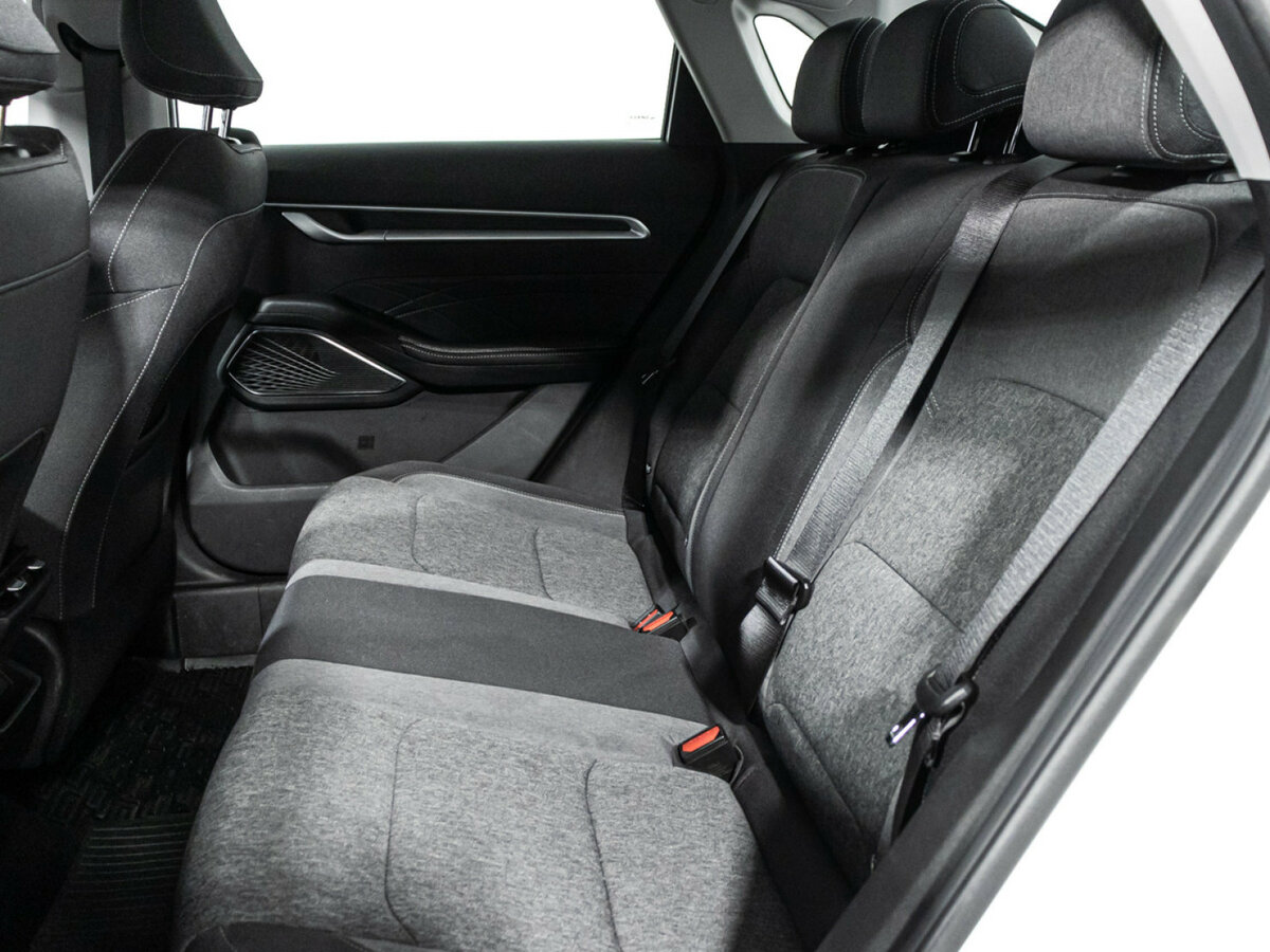 Джили Эмгранд б/у, 2023, Автоматическая. Фото: #9