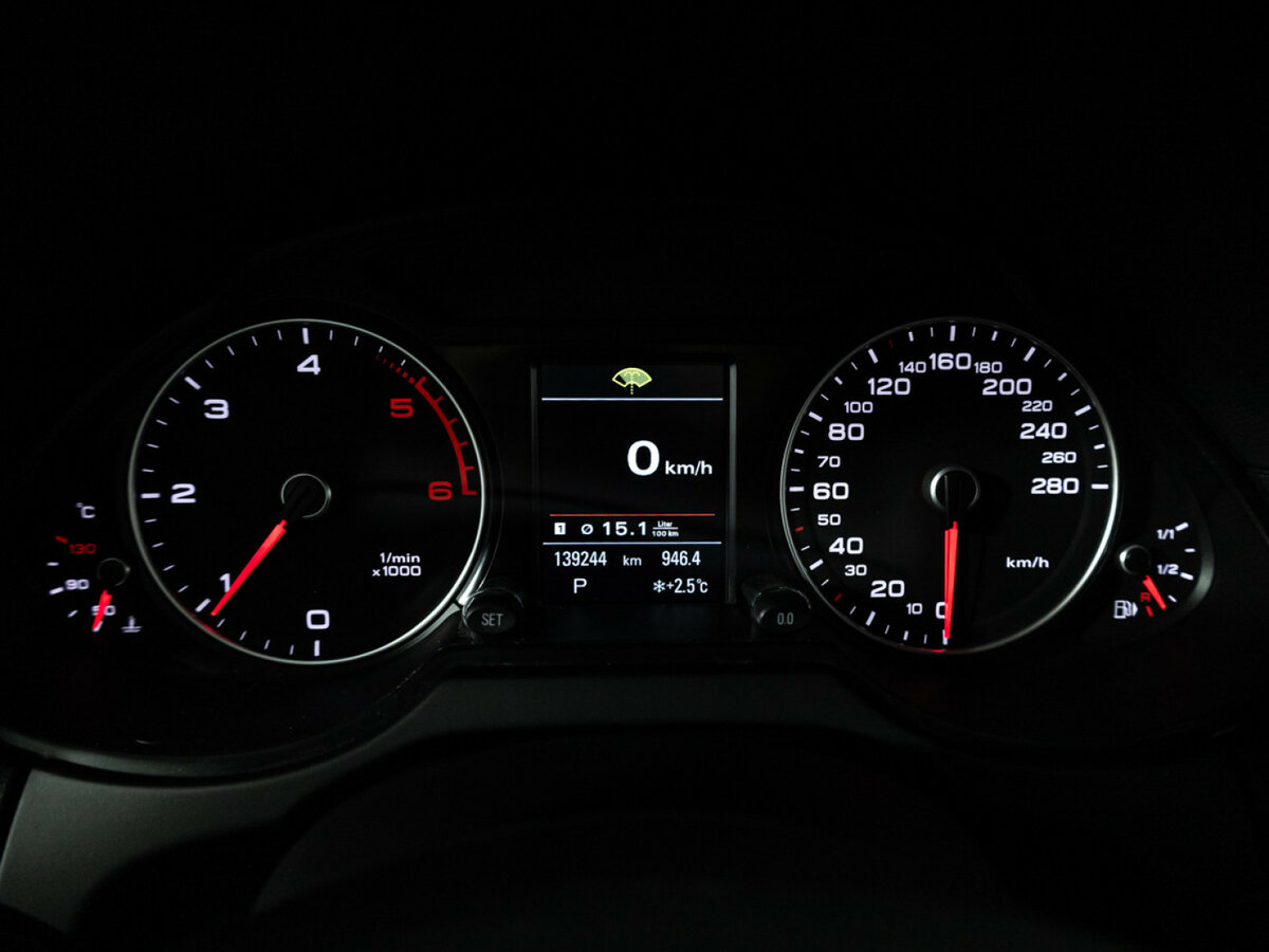 Ауди К5 б/у, 2015, Роботизированная. Фото: #9