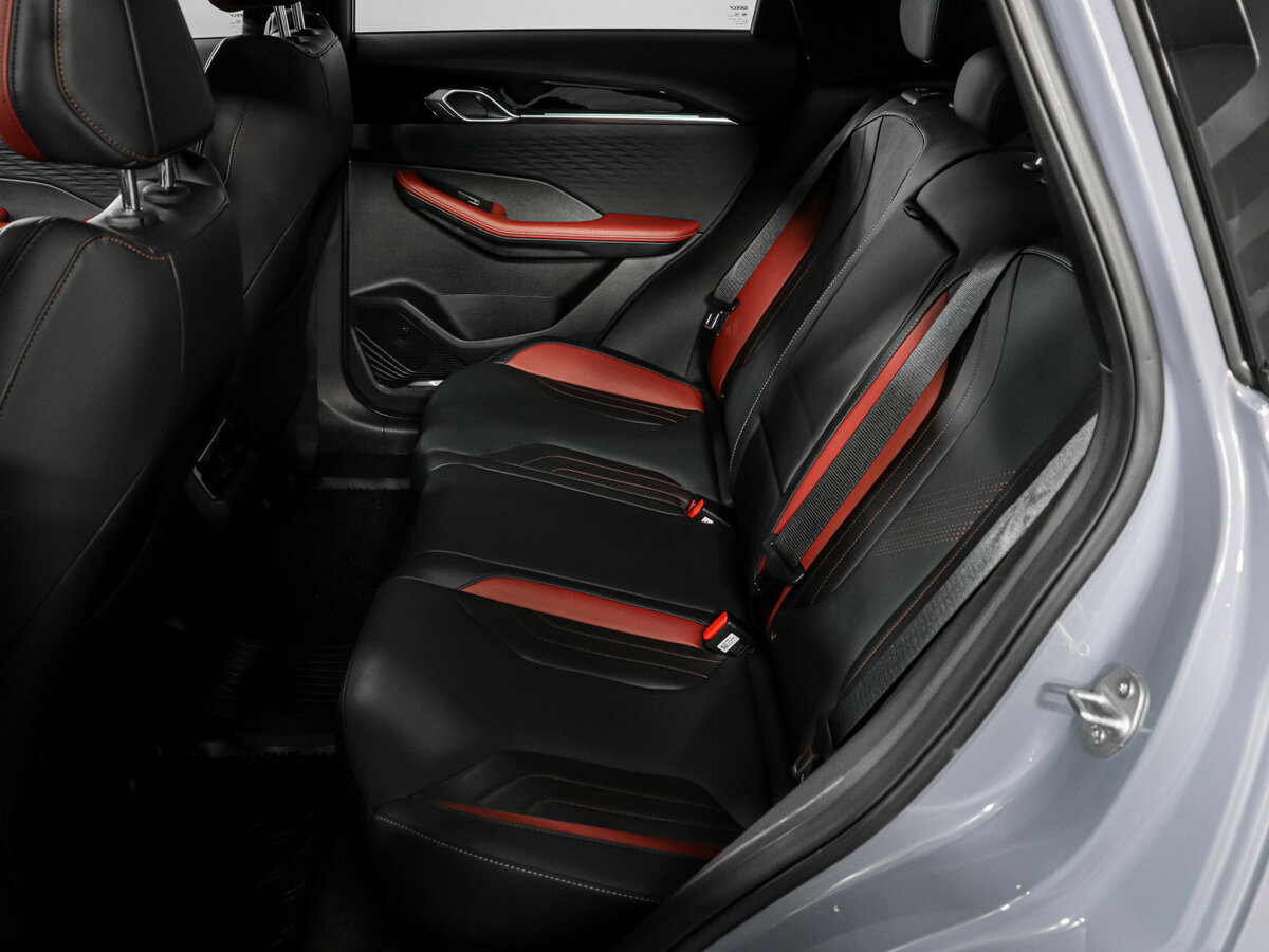 Джили Кулрэй б/у, 2024, Роботизированная. Фото: #6