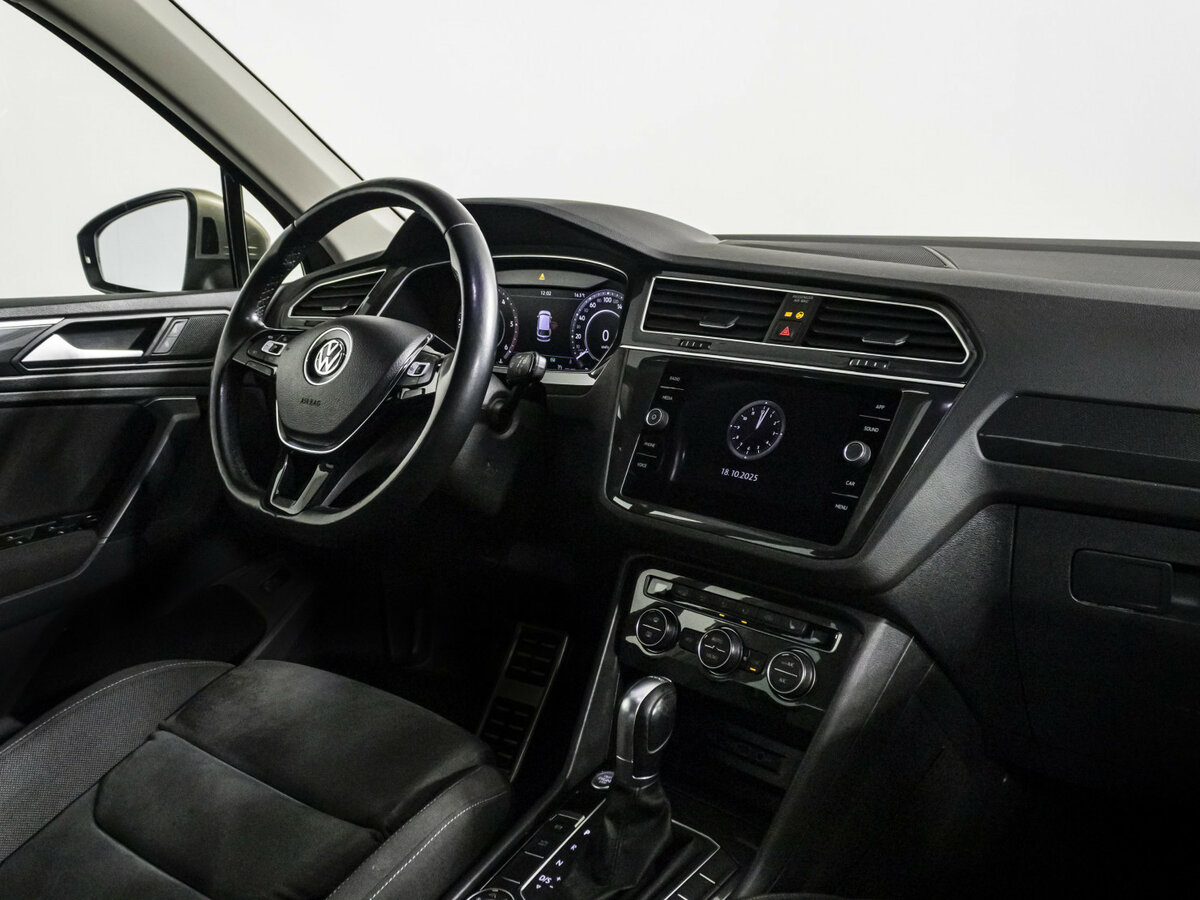 Фольксваген Тигуан б/у, 2018, Роботизированная. Фото: #6