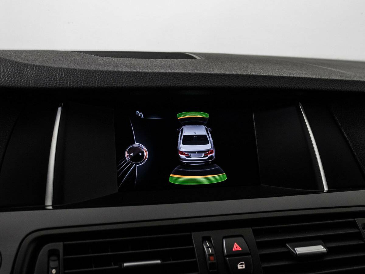 БМВ 5 серии б/у, 2015, Автоматическая. Фото: #12