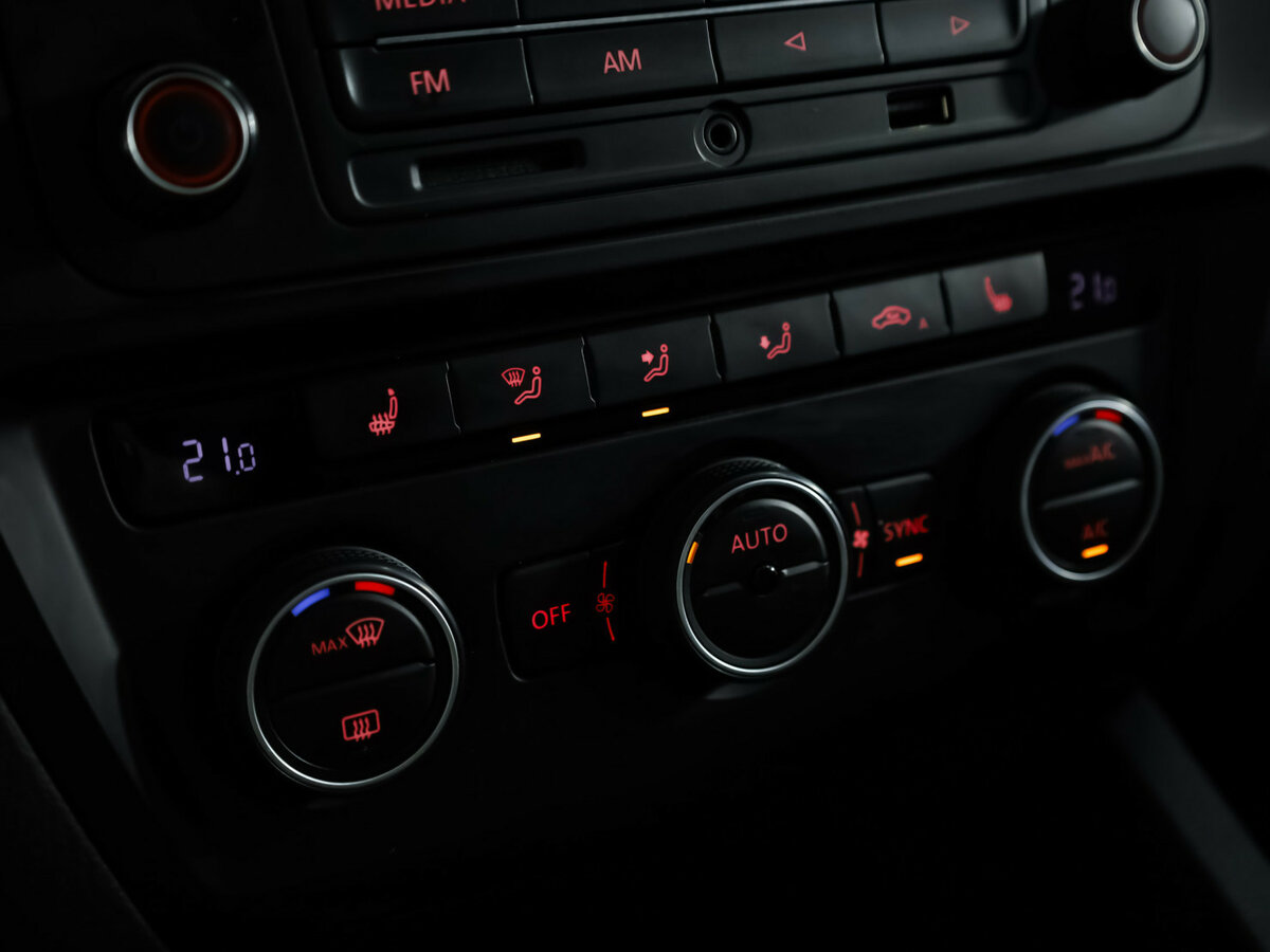 Фольксваген Джетта б/у, 2015, Механическая. Фото: #12