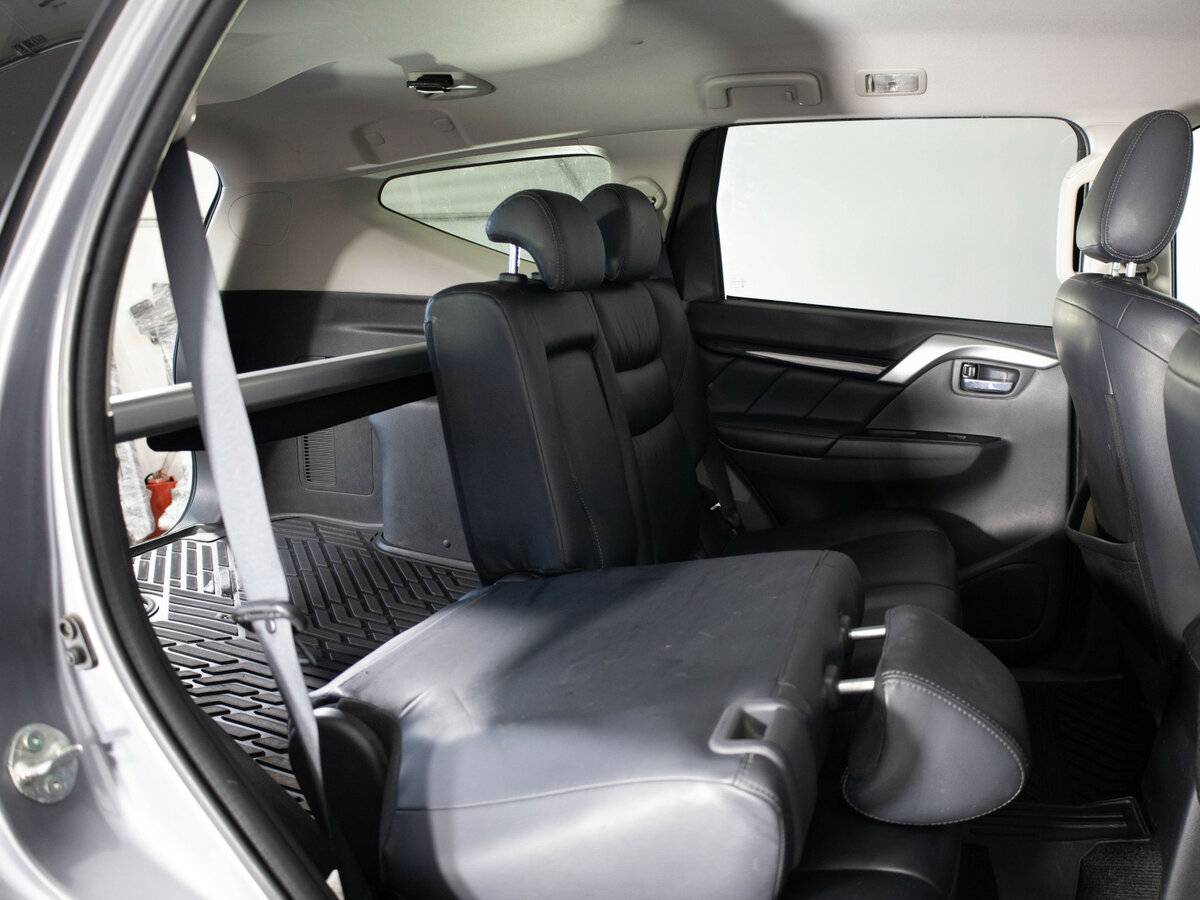 Митсубиши Паджеро Спорт б/у, 2016, Автоматическая. Фото: #14