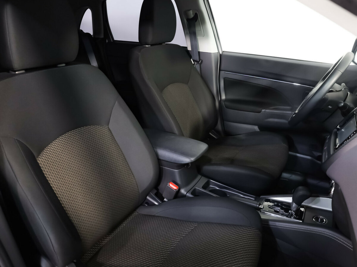 Митсубиши АС-Икс б/у, 2021, Вариатор. Фото: #15