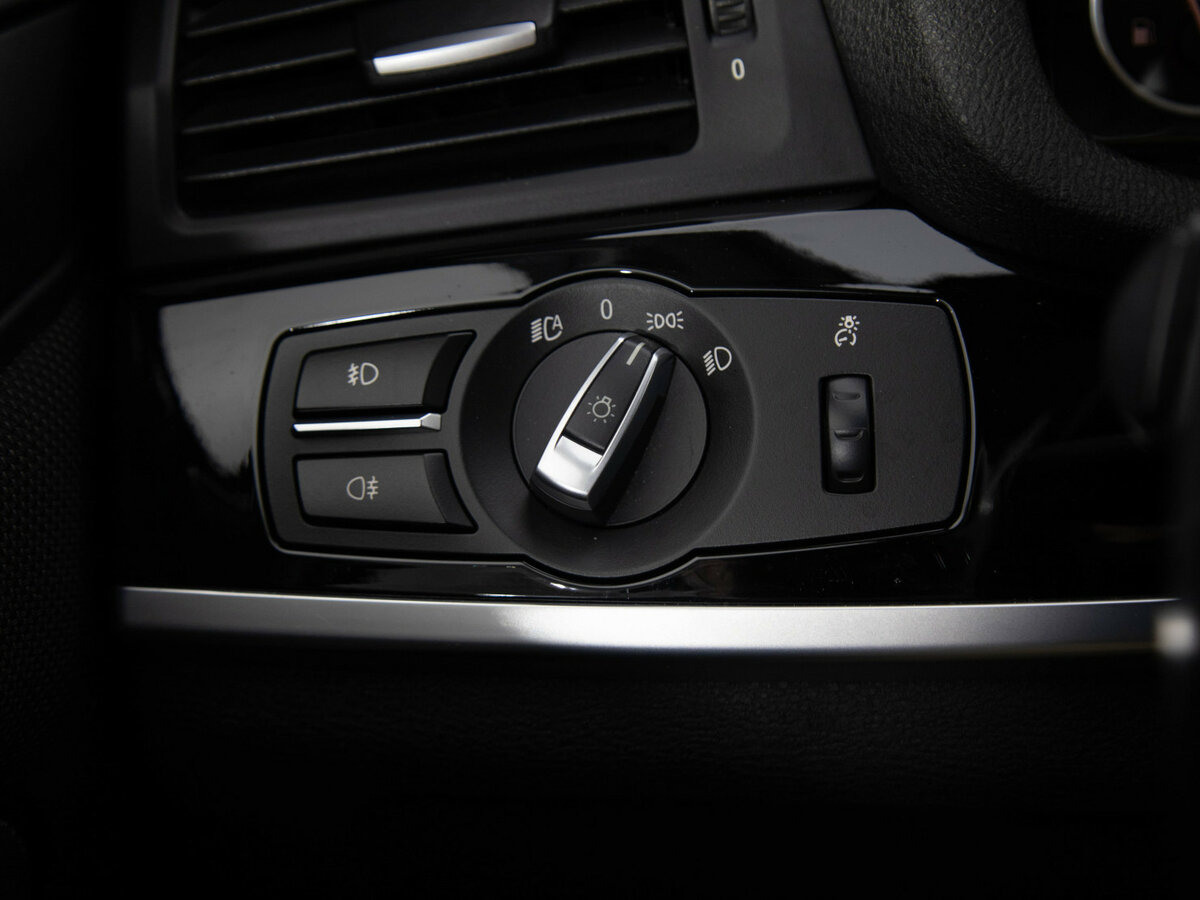 БМВ Икс3 б/у, 2015, Автоматическая. Фото: #11