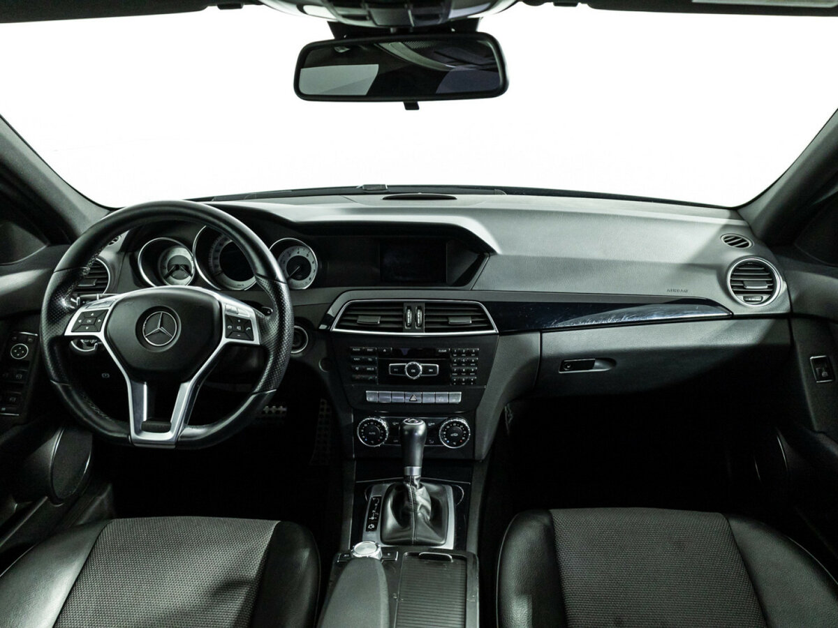 Мерседес-Бенц Ц-Класс б/у, 2013, Автоматическая. Фото: #10