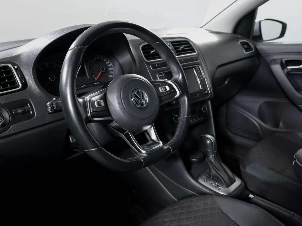 Фольксваген Поло б/у, 2019, Автоматическая. Фото: #11