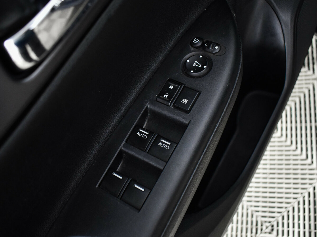 Хонда Аккорд б/у, 2013, Автоматическая. Фото: #14