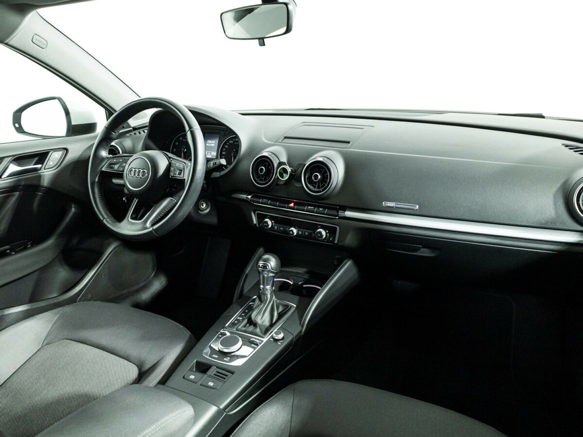 Ауди А3 б/у, 2018, Роботизированная. Фото: #8