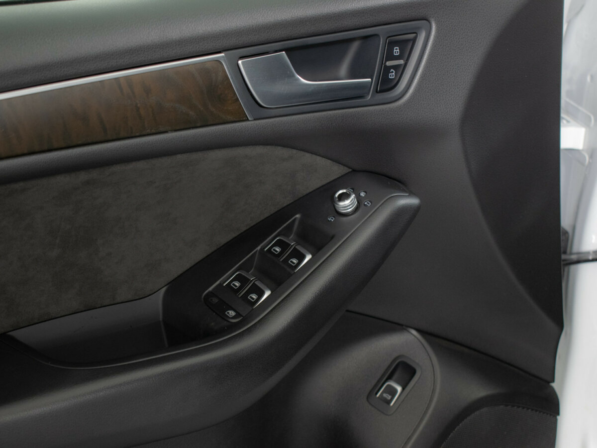 Ауди К5 б/у, 2016, Автоматическая. Фото: #13