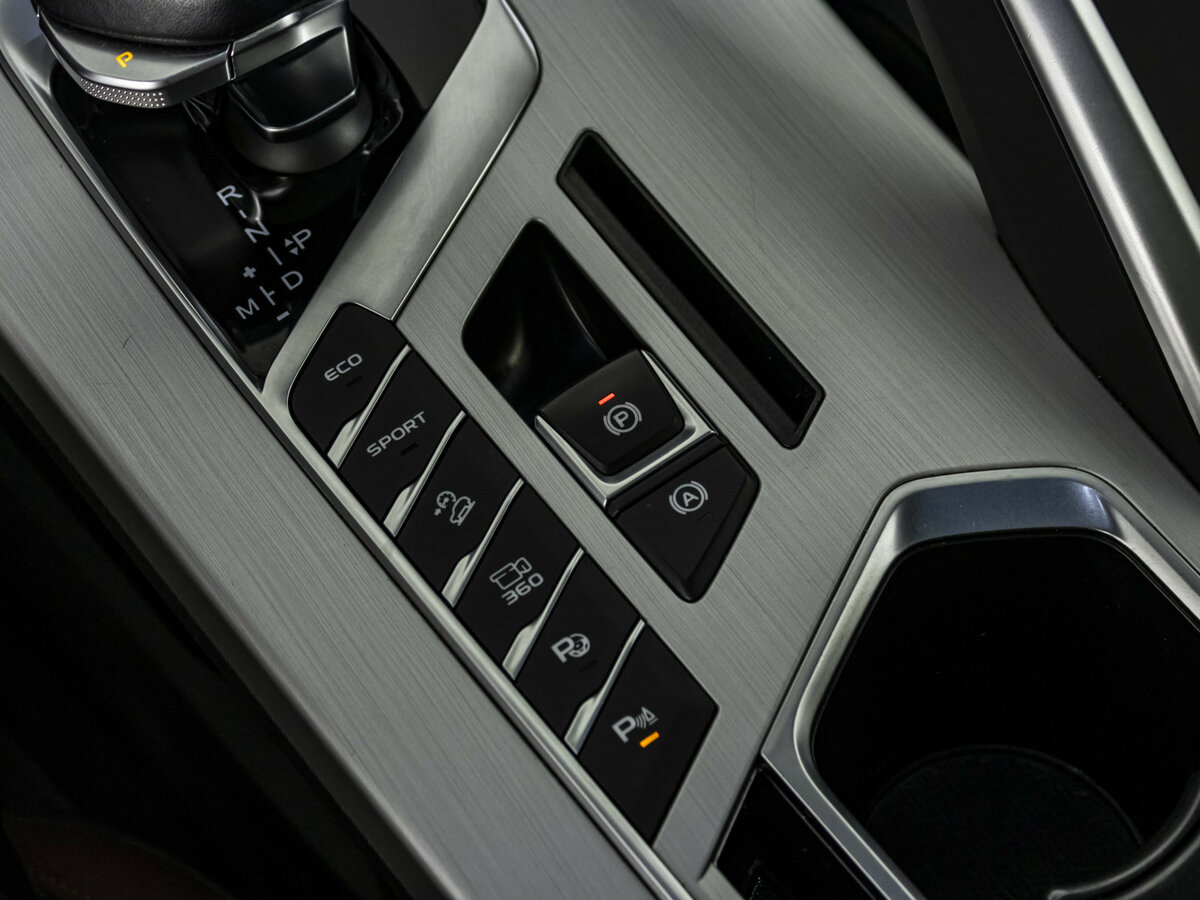 Джили Кулрэй б/у, 2022, Роботизированная. Фото: #13